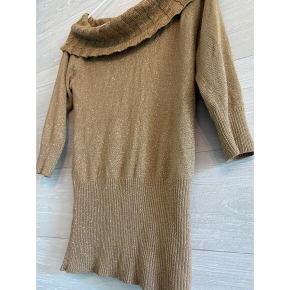 A. Byer sweater glitter gold size L - Picture 2 of 7